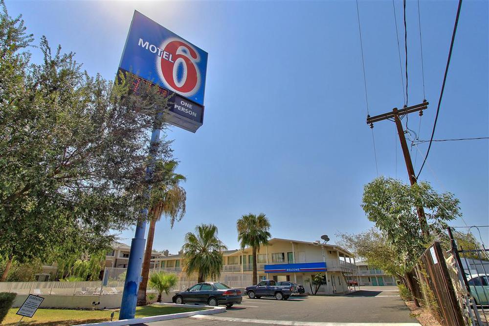 Motel 6-Phoenix, AZ - East Buitenkant foto